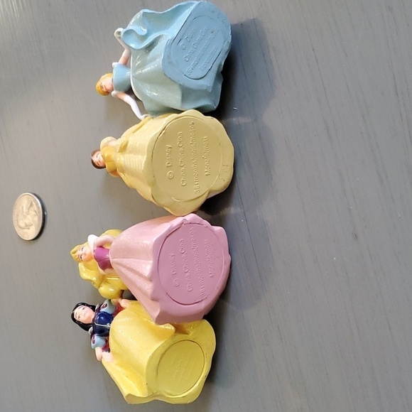 Disney Princess Lot of 4 cake toppers - Picture 4 of 4